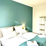 Apartment Uniqe - - Design - Sky-tv - Free Parking Gersthofen
