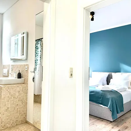 E&k Living - - Design - Kitchen - Free Parking *