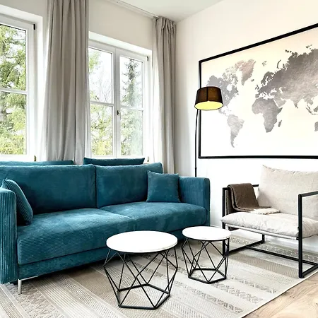 E&k Living - - Design - Kitchen - Free Parking Apartment *