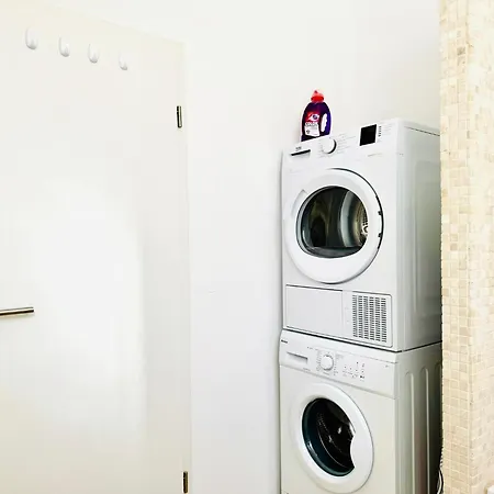 E&k Living - - Design - Kitchen - Free Parking * Gersthofen